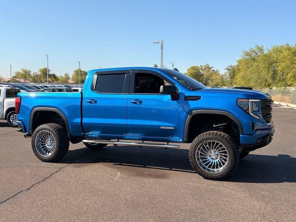 used 2023 GMC Sierra 1500 car, priced at $35,988
