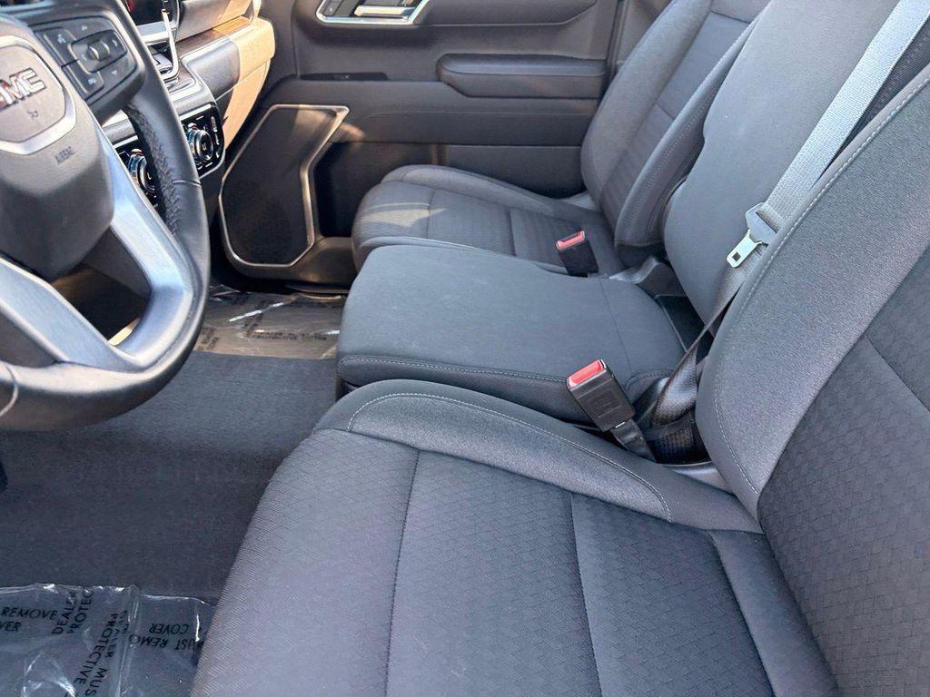 used 2023 GMC Sierra 1500 car, priced at $35,988