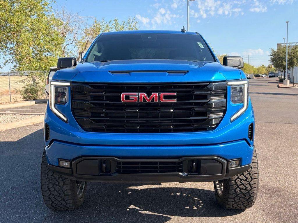 used 2023 GMC Sierra 1500 car, priced at $35,988