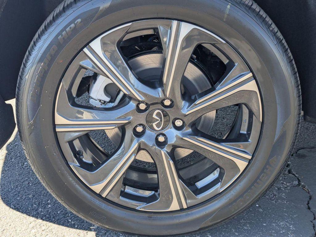 new 2026 INFINITI QX60 car, priced at $67,260