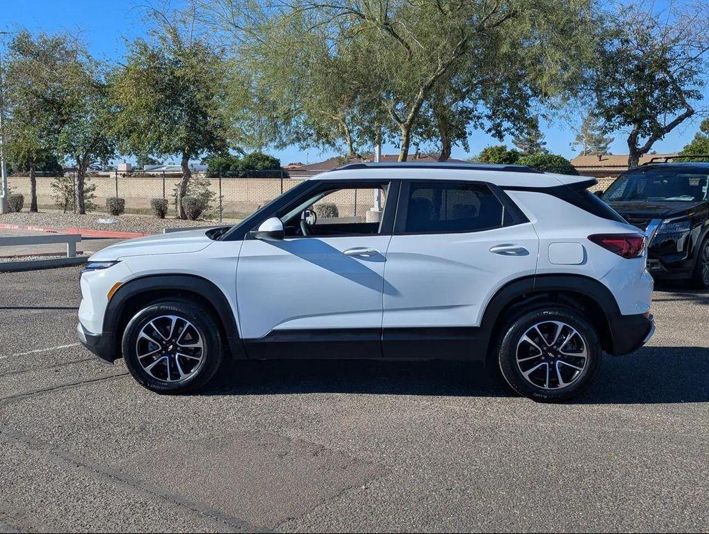 used 2025 Chevrolet TrailBlazer car, priced at $20,588