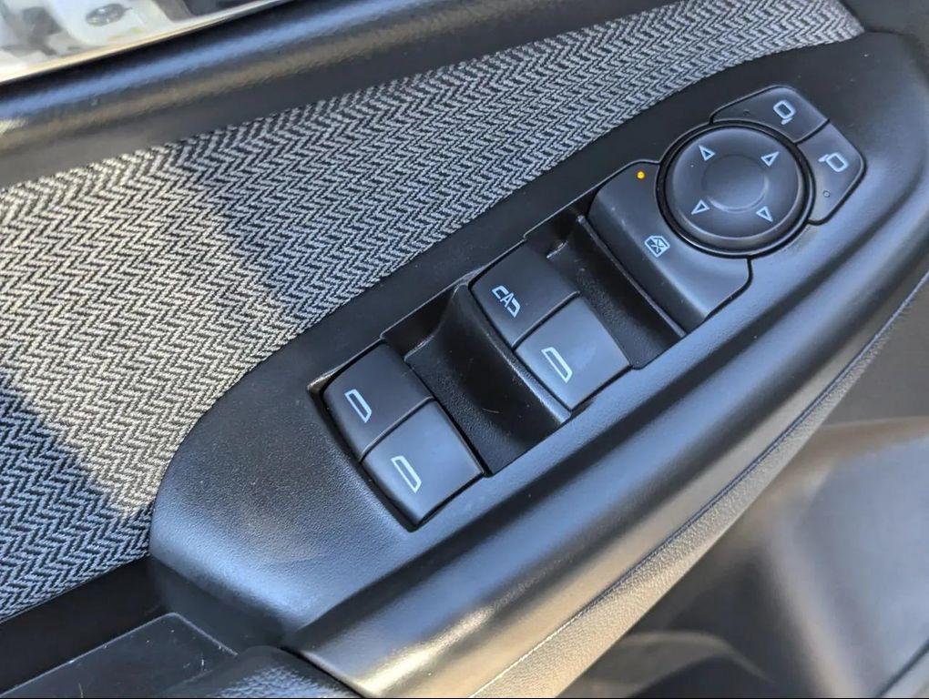 used 2025 Chevrolet TrailBlazer car, priced at $20,588