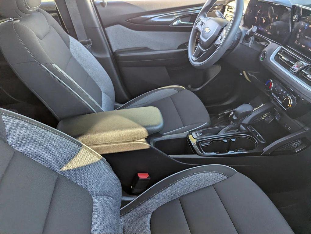 used 2025 Chevrolet TrailBlazer car, priced at $20,588