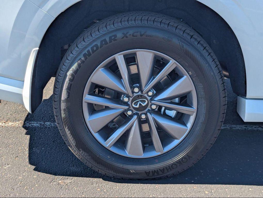 new 2026 INFINITI QX80 car, priced at $85,820