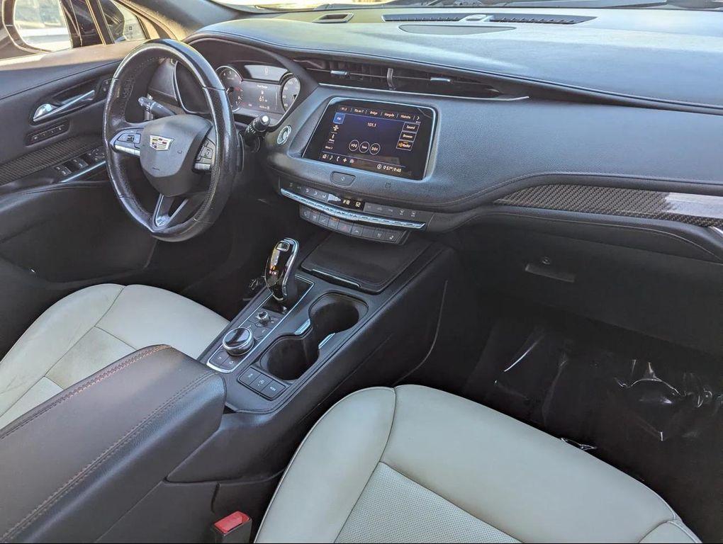 used 2020 Cadillac XT4 car, priced at $17,488