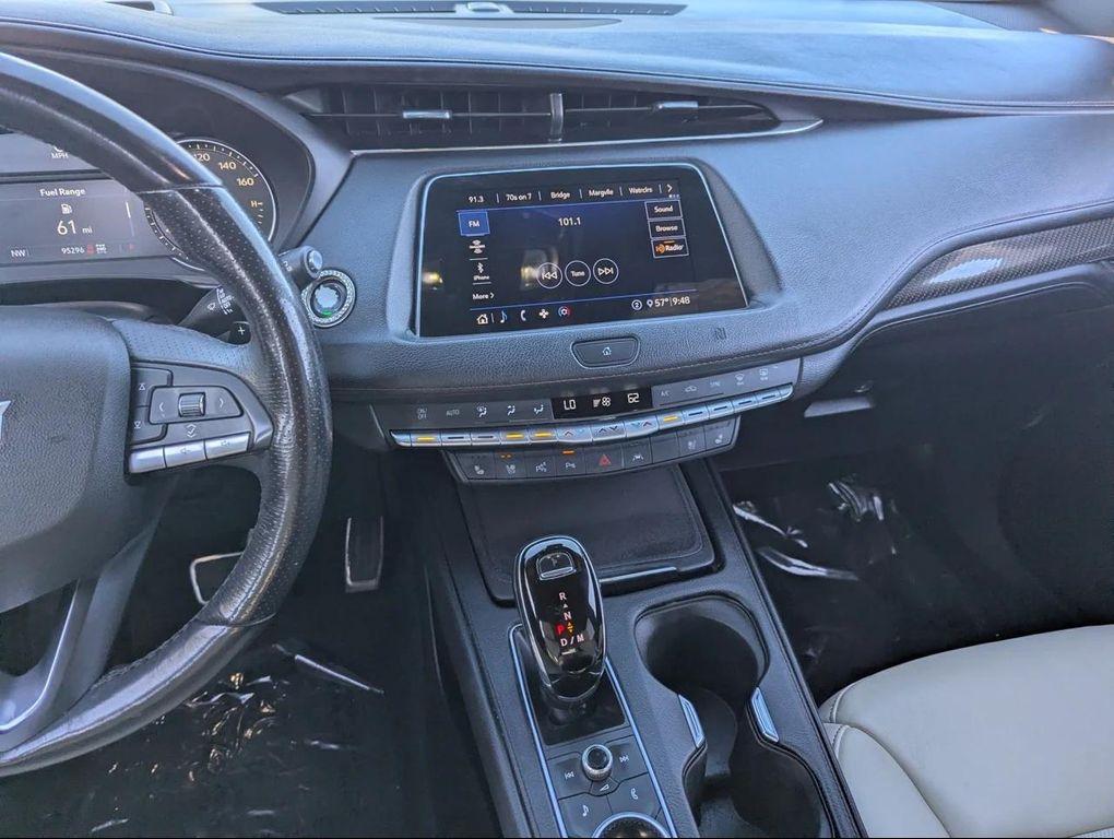 used 2020 Cadillac XT4 car, priced at $17,488