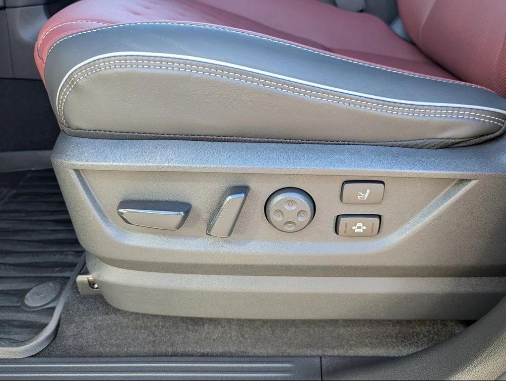 new 2026 INFINITI QX80 car, priced at $119,075