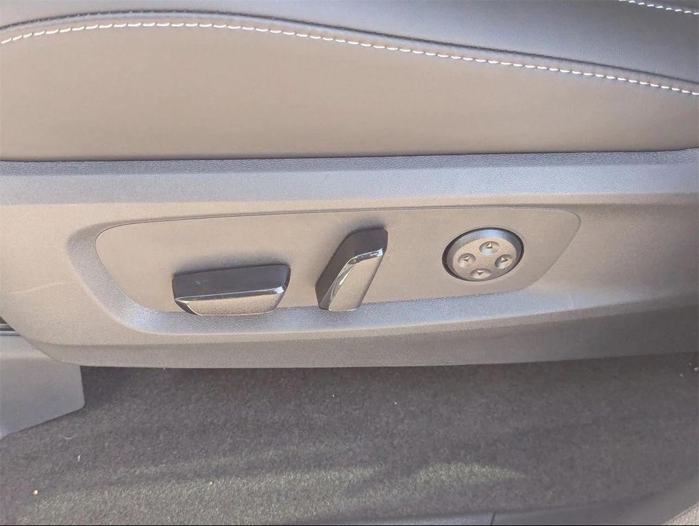 new 2026 INFINITI QX60 car, priced at $60,245