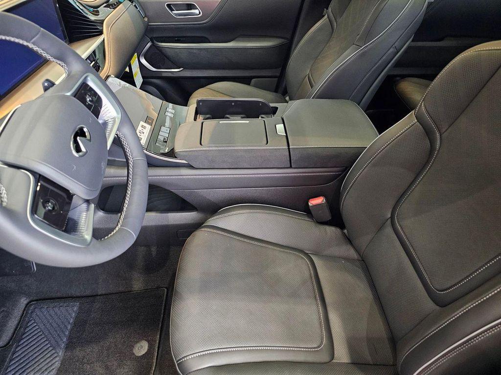 new 2026 INFINITI QX80 car, priced at $92,971