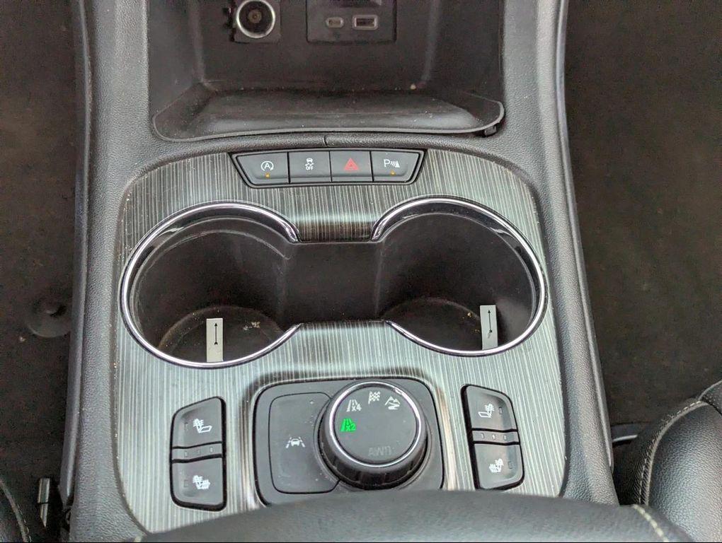 used 2023 GMC Acadia car, priced at $23,277