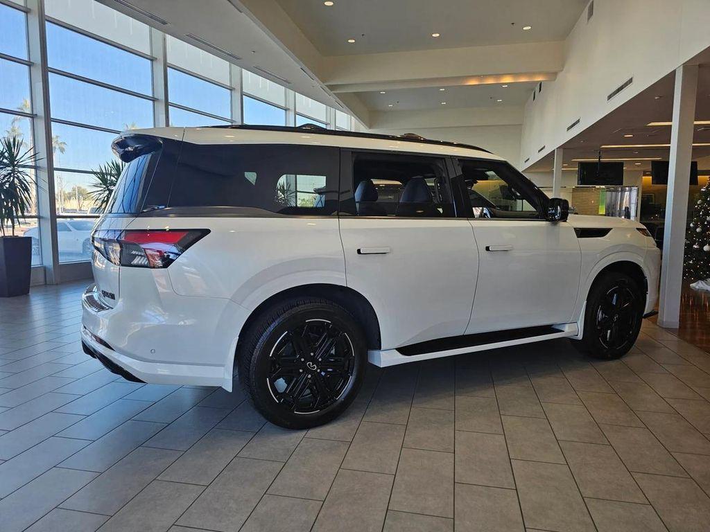 new 2026 INFINITI QX80 car, priced at $107,370