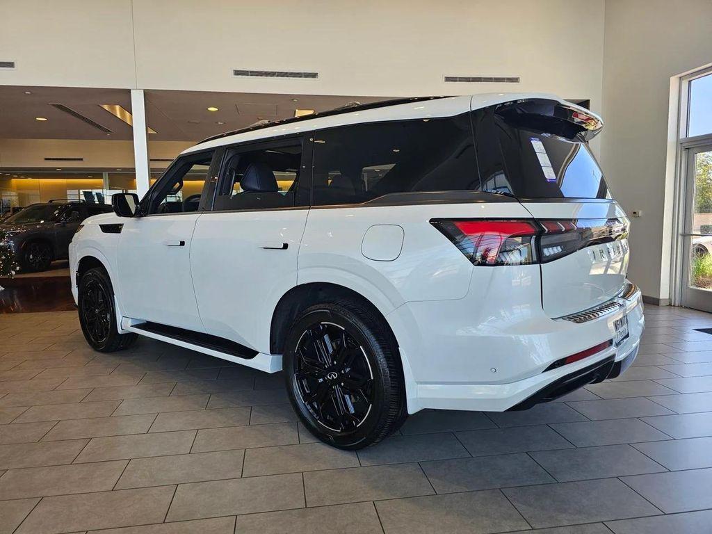 new 2026 INFINITI QX80 car, priced at $107,370
