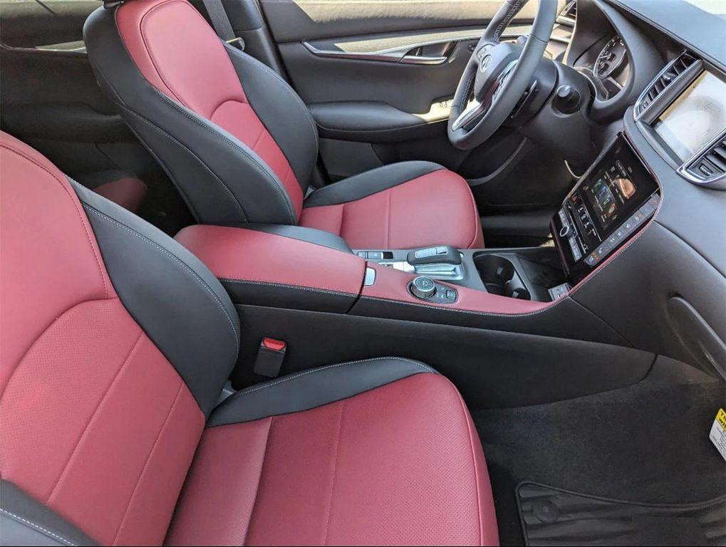 new 2025 INFINITI QX50 car, priced at $48,670
