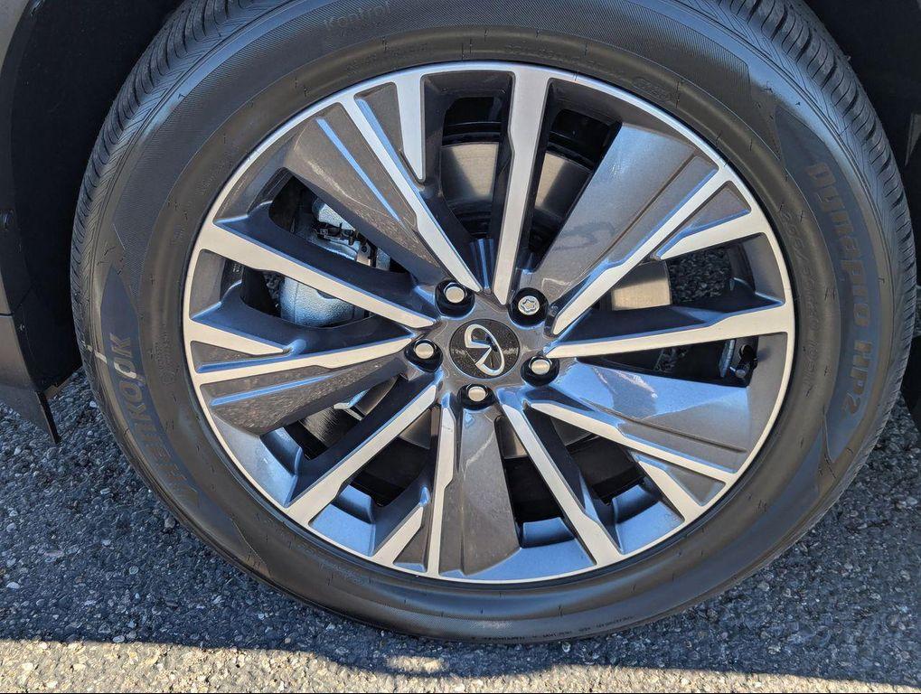 used 2026 INFINITI QX60 car, priced at $46,920