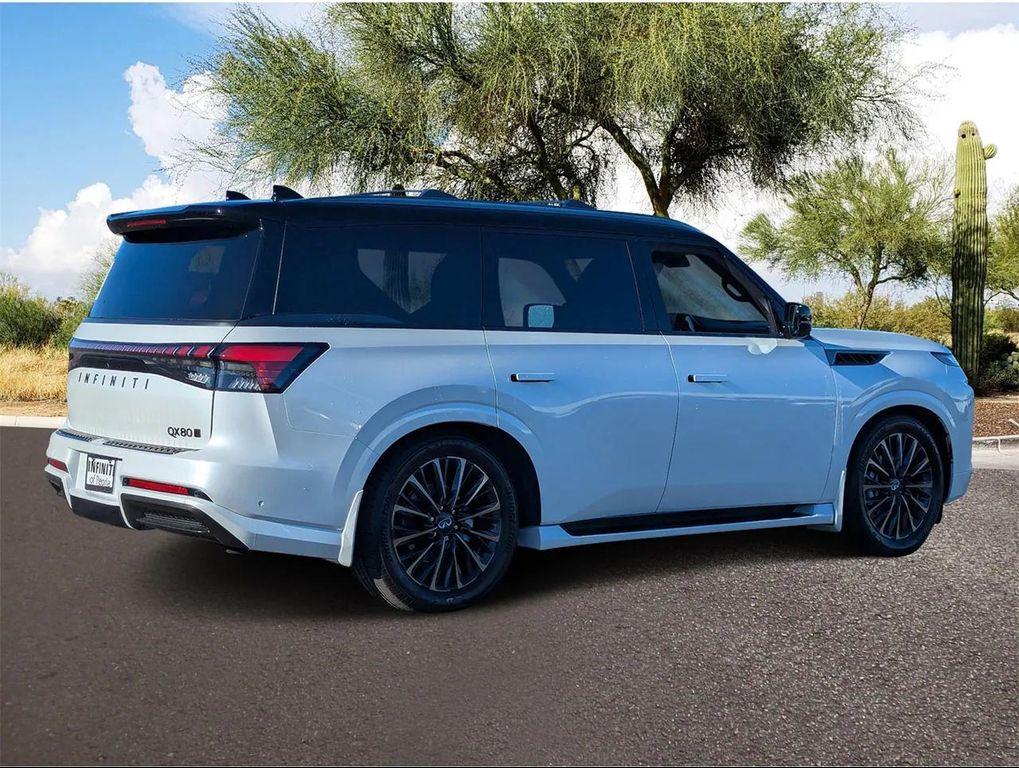 new 2026 INFINITI QX80 car, priced at $119,280