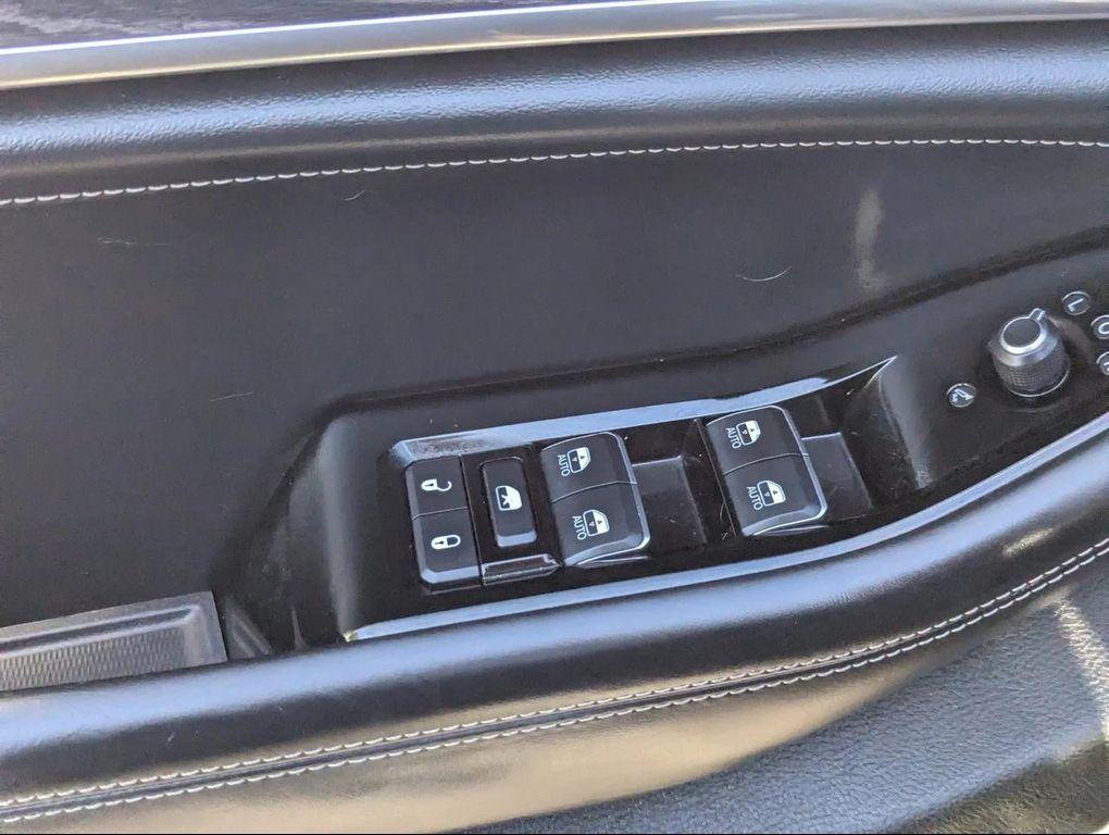 used 2022 Jeep Grand Cherokee L car, priced at $30,988