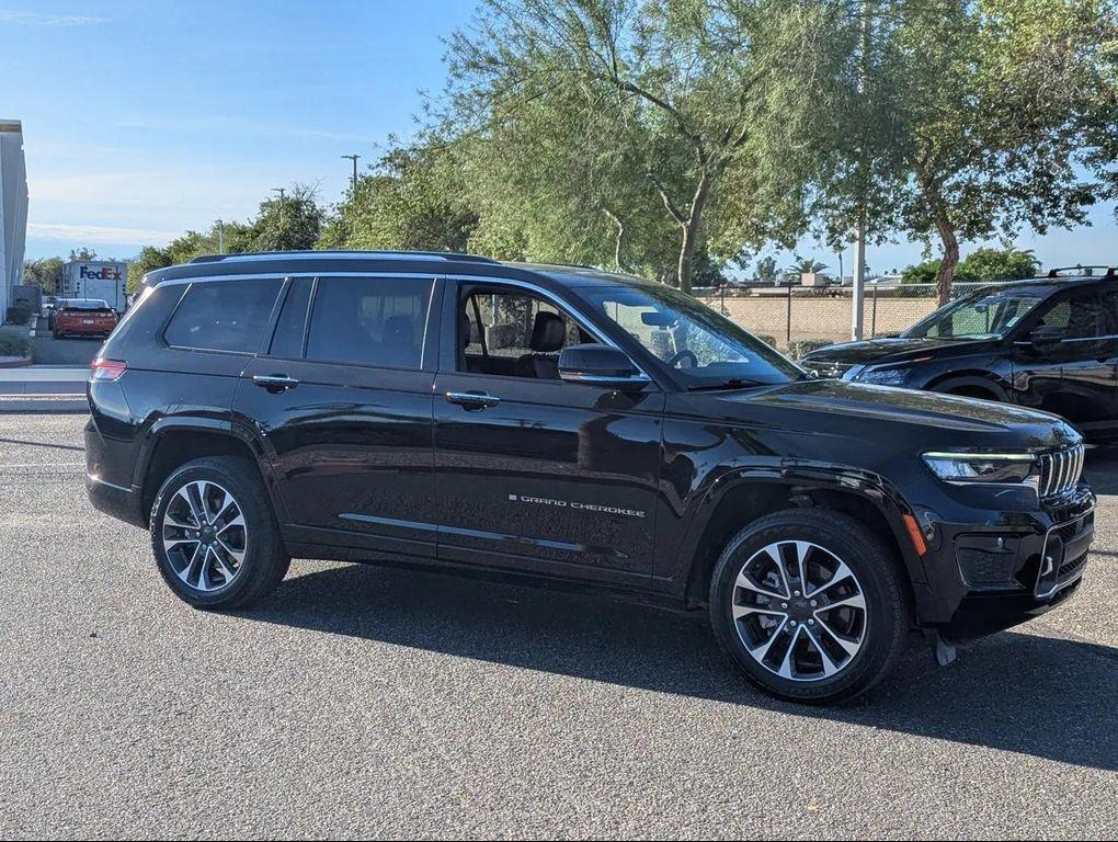 used 2022 Jeep Grand Cherokee L car, priced at $30,988