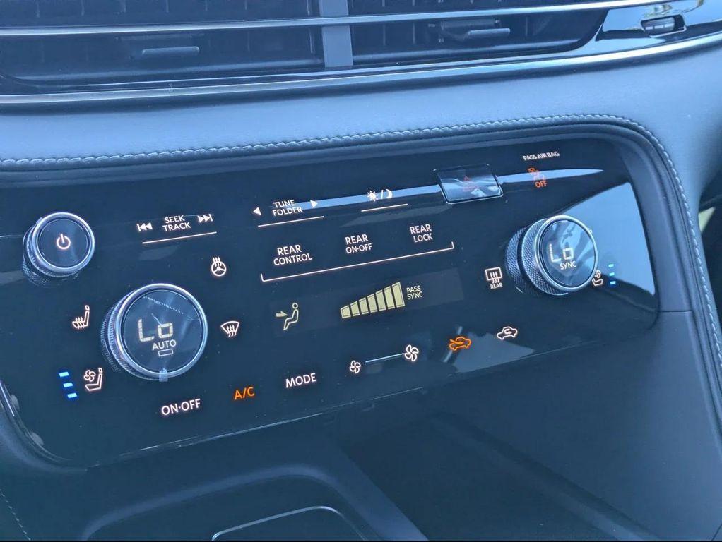 new 2026 INFINITI QX60 car, priced at $62,123