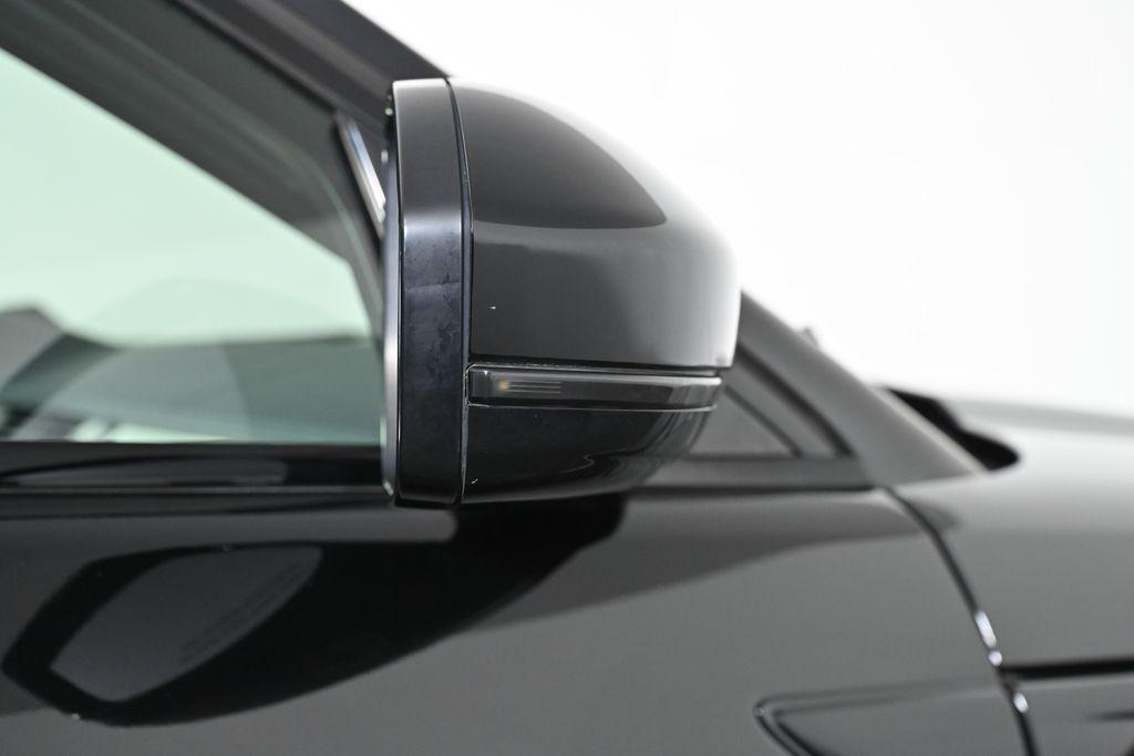 used 2016 Land Rover Range Rover Evoque car, priced at $11,295