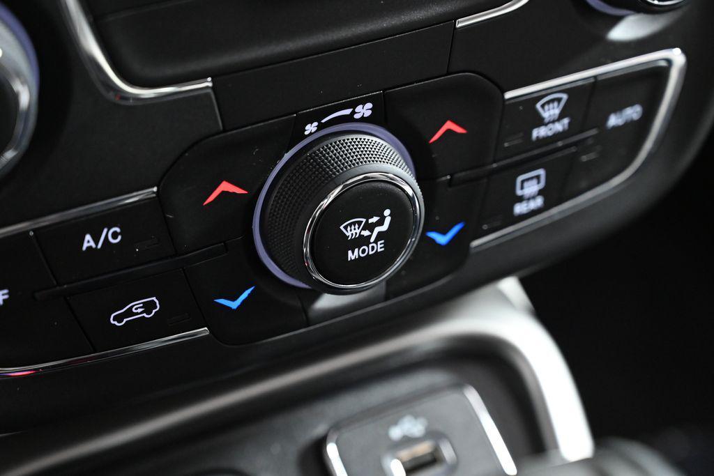 used 2018 Jeep Compass car, priced at $13,795