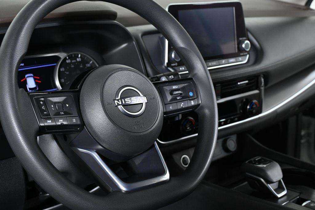 used 2022 Nissan Rogue car, priced at $21,295