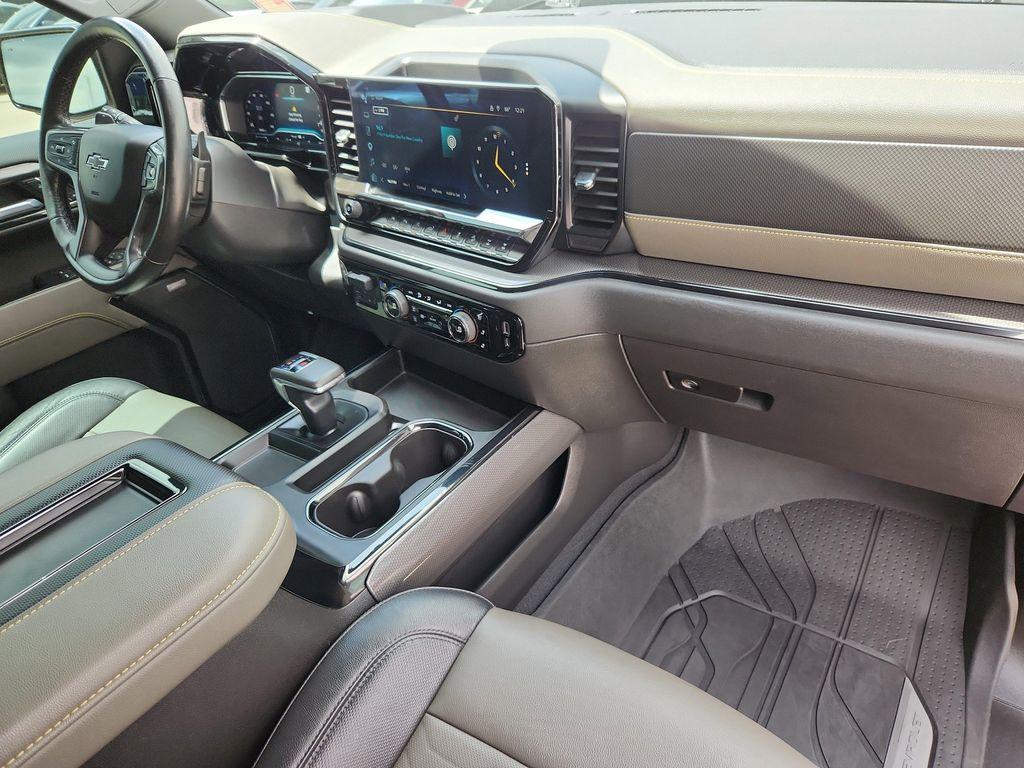 used 2022 Chevrolet Silverado 1500 car, priced at $48,076