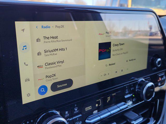 new 2026 Toyota Highlander Hybrid car, priced at $54,983