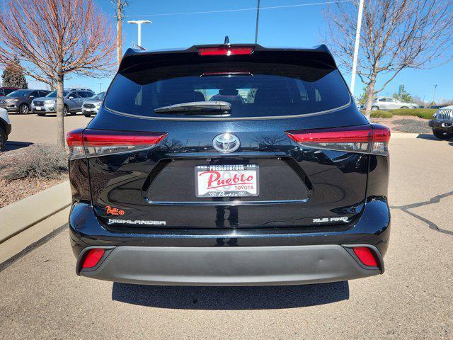used 2021 Toyota Highlander car, priced at $27,877