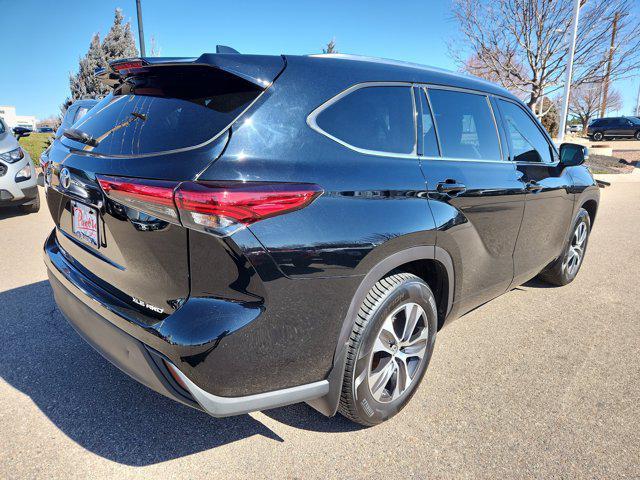 used 2021 Toyota Highlander car, priced at $27,877
