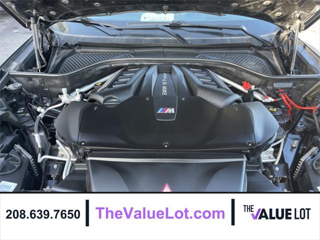 2018 Black Sapphire Metallic BMW X6 M