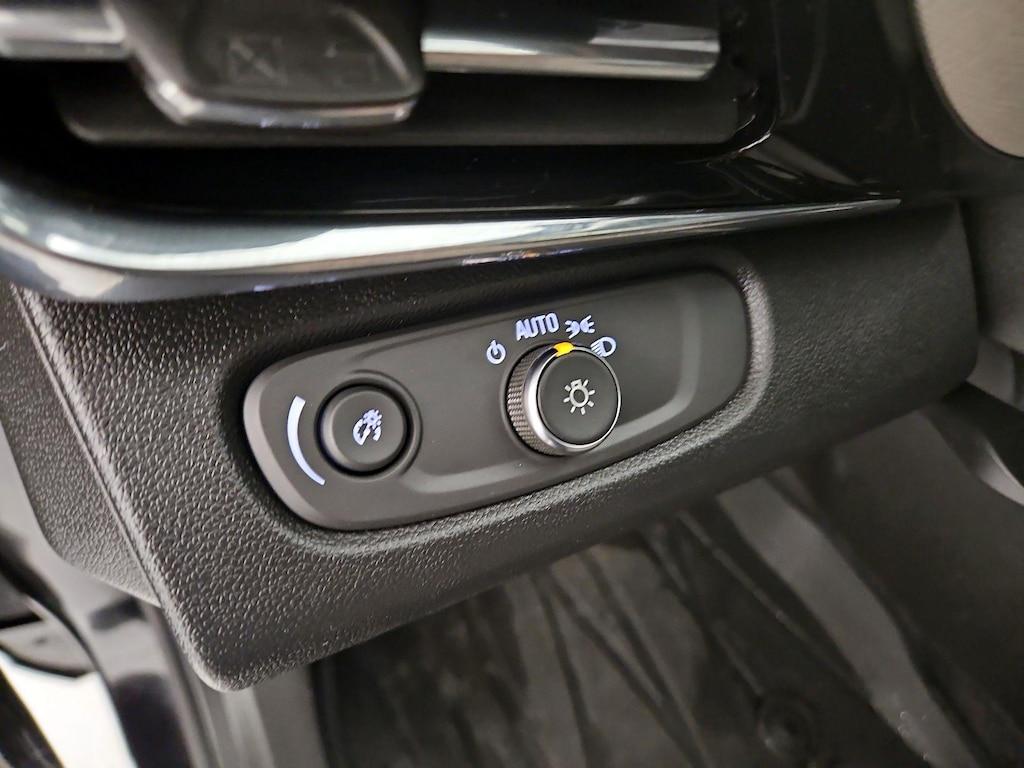 used 2025 Buick Envista car, priced at $28,998