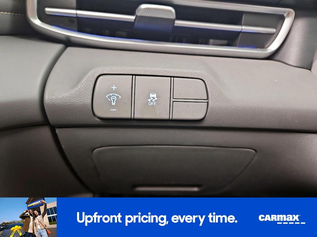 used 2025 Hyundai Elantra car, priced at $22,998