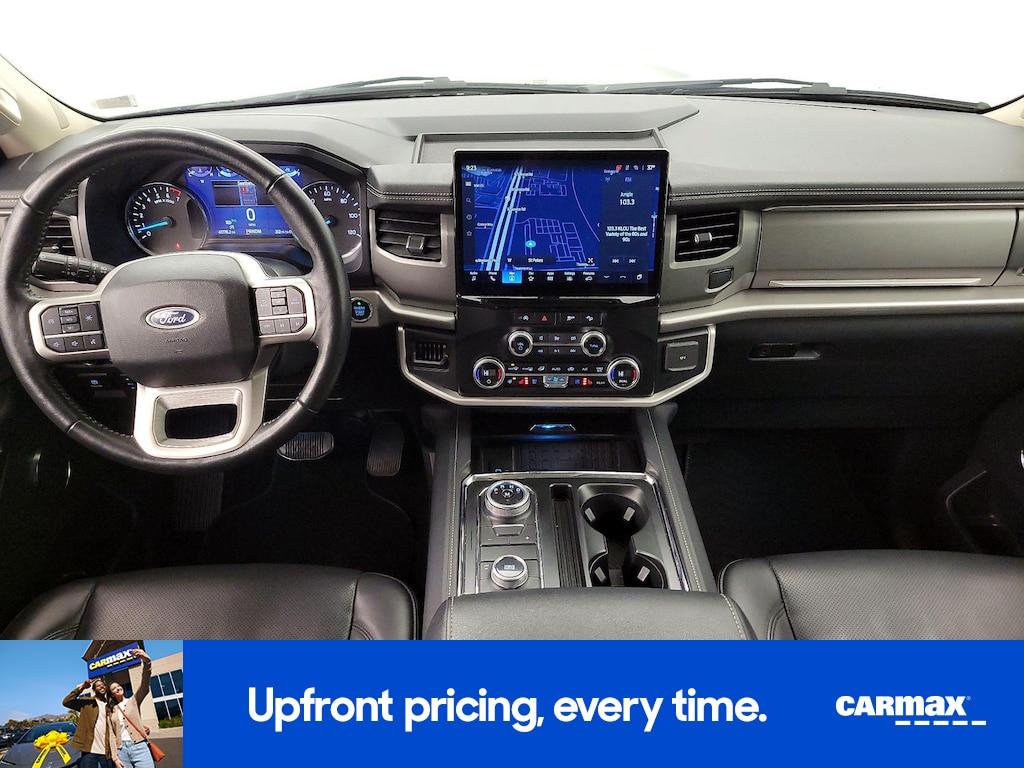 used 2024 Ford Expedition car, priced at $47,998