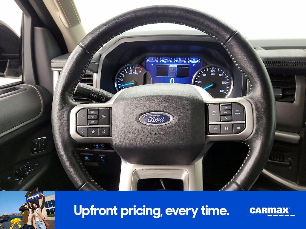 used 2024 Ford Expedition car, priced at $47,998