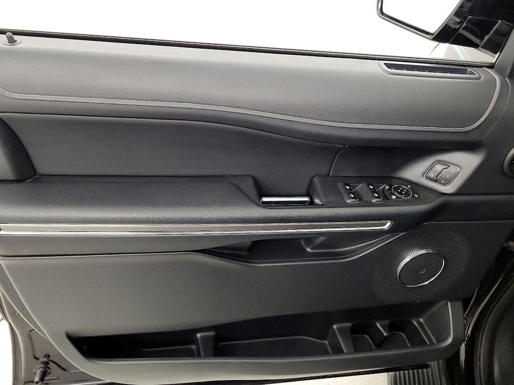 used 2024 Ford Expedition car, priced at $47,998