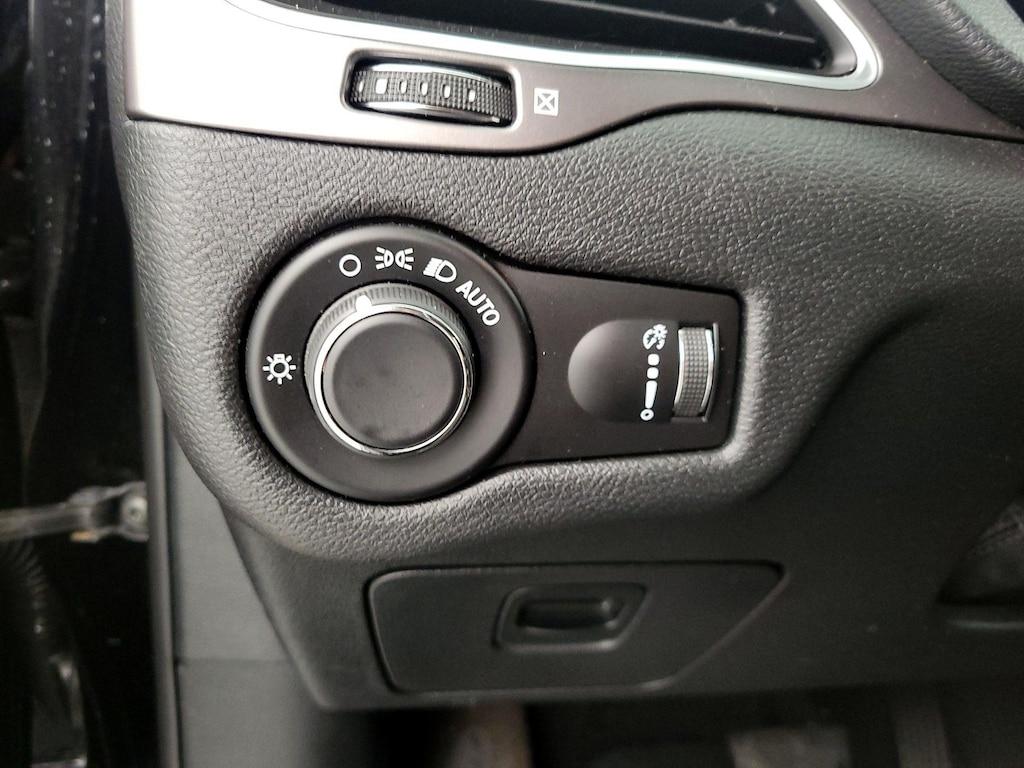 used 2020 Jeep Cherokee car, priced at $18,998