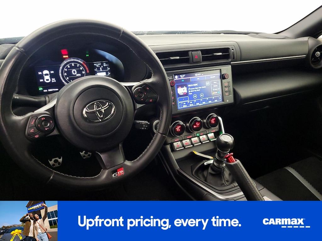 used 2023 Toyota GR86 car, priced at $29,998