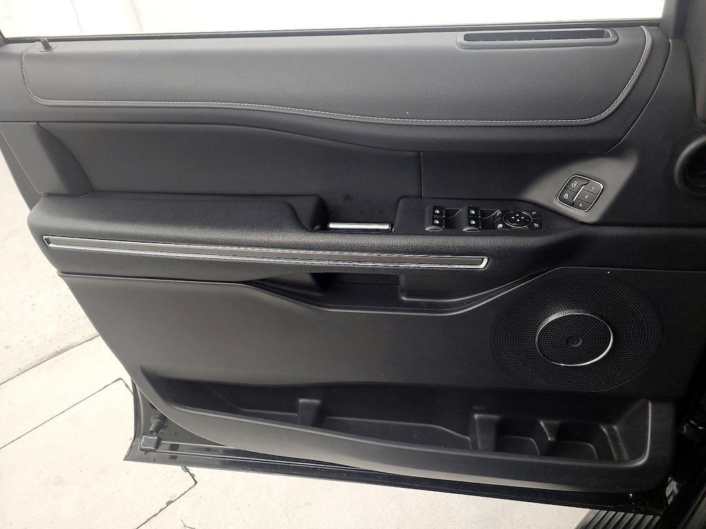 used 2024 Ford Expedition car, priced at $50,998