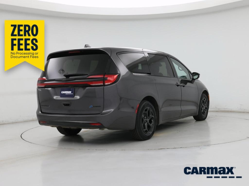 used 2022 Chrysler Pacifica Hybrid car, priced at $25,998