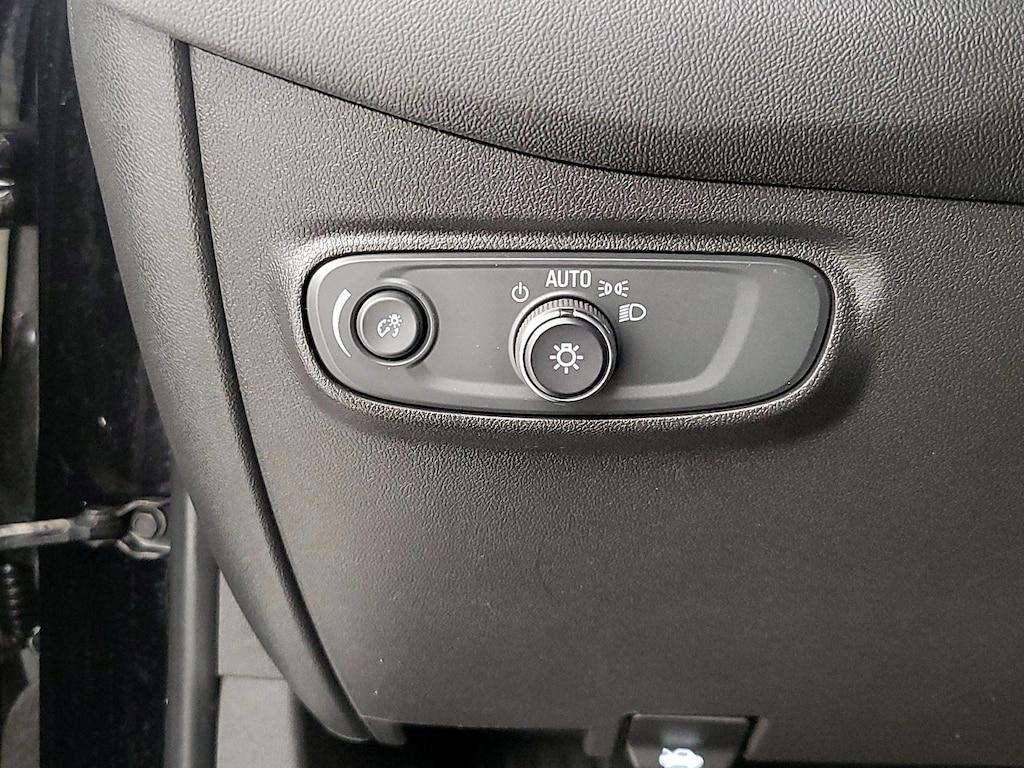 used 2022 Chevrolet Equinox car, priced at $20,998