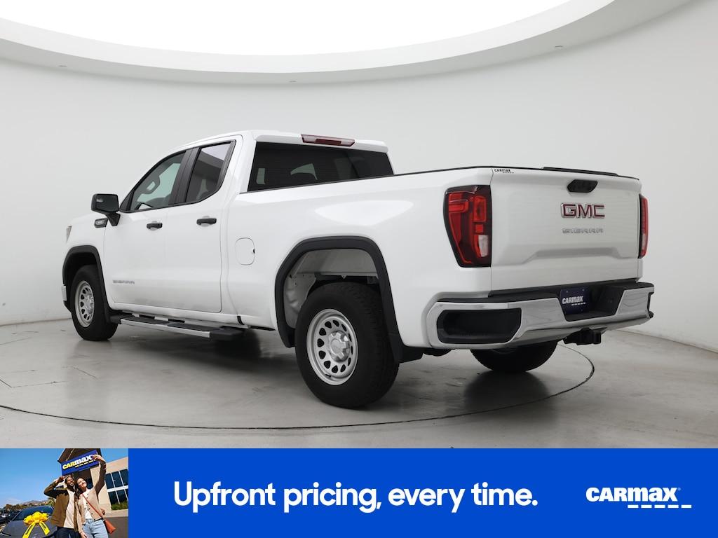 used 2025 GMC Sierra 1500 car, priced at $35,998