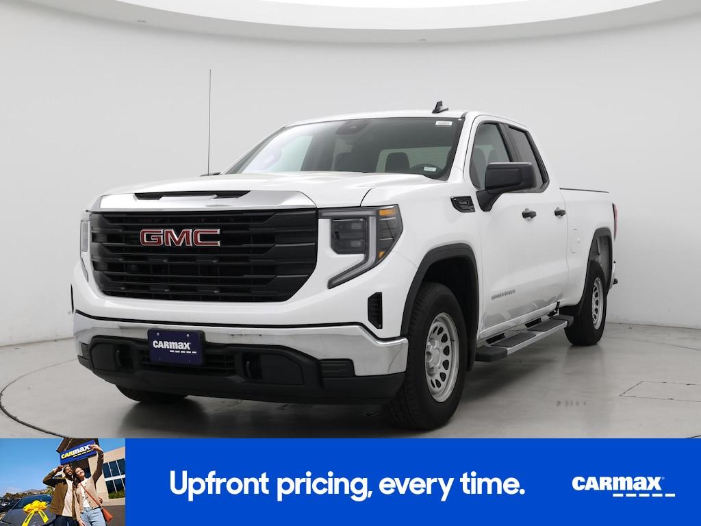 used 2025 GMC Sierra 1500 car, priced at $35,998