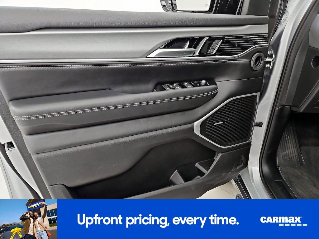 used 2026 Jeep Grand Wagoneer car, priced at $65,998