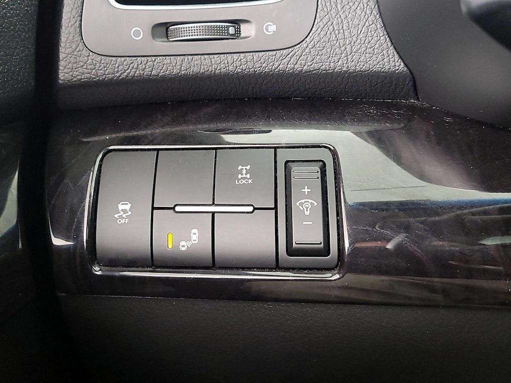 used 2014 Kia Sorento car, priced at $15,998