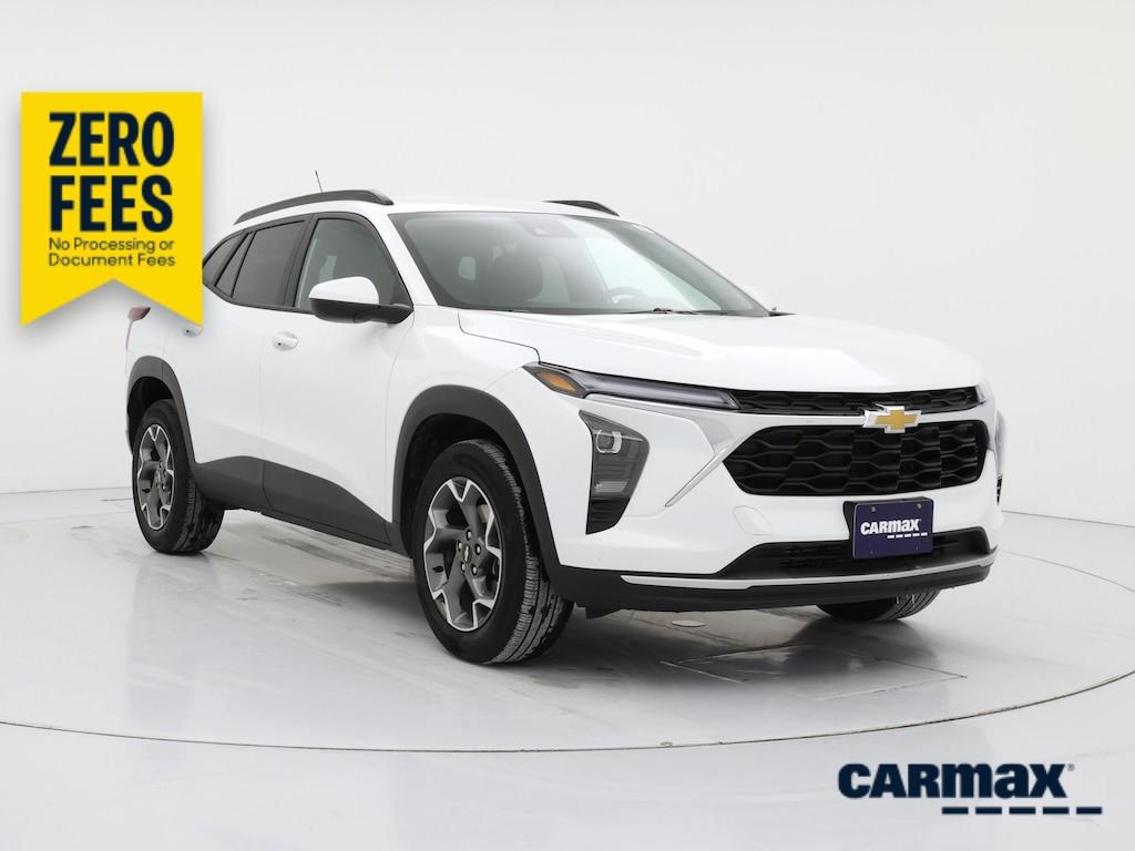 used 2025 Chevrolet Trax car, priced at $20,998