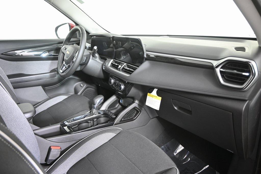 new 2026 Chevrolet TrailBlazer car, priced at $28,880