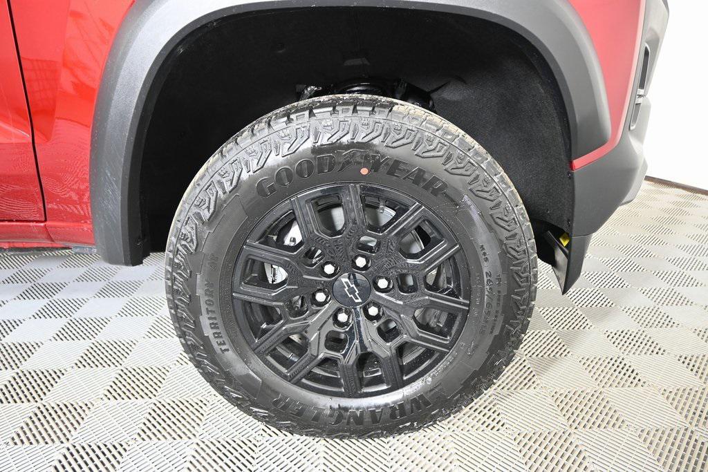 new 2026 Chevrolet Colorado car, priced at $43,990