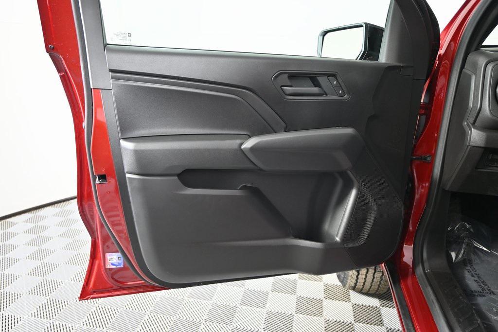 new 2026 Chevrolet Colorado car, priced at $43,990