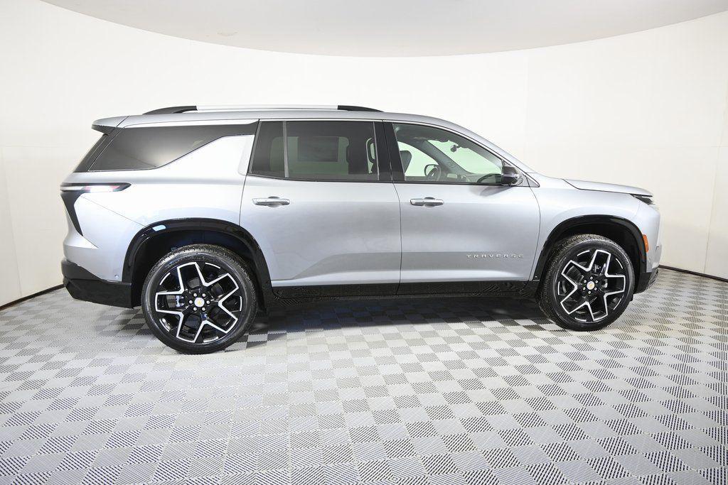 new 2026 Chevrolet Traverse car, priced at $56,595