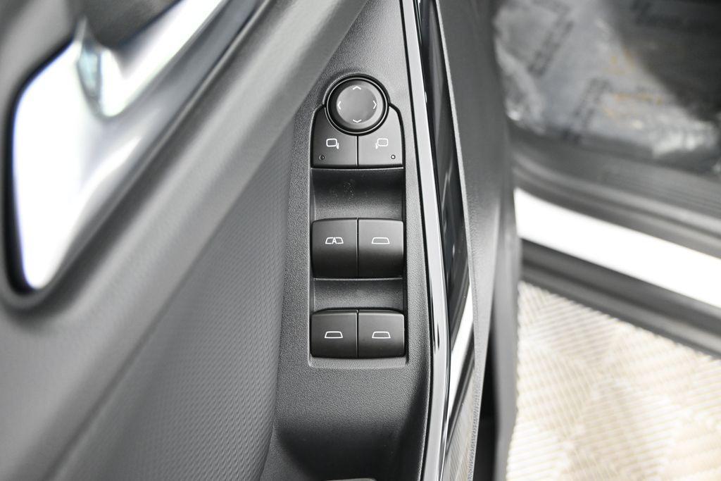 new 2026 Chevrolet Equinox car, priced at $29,895